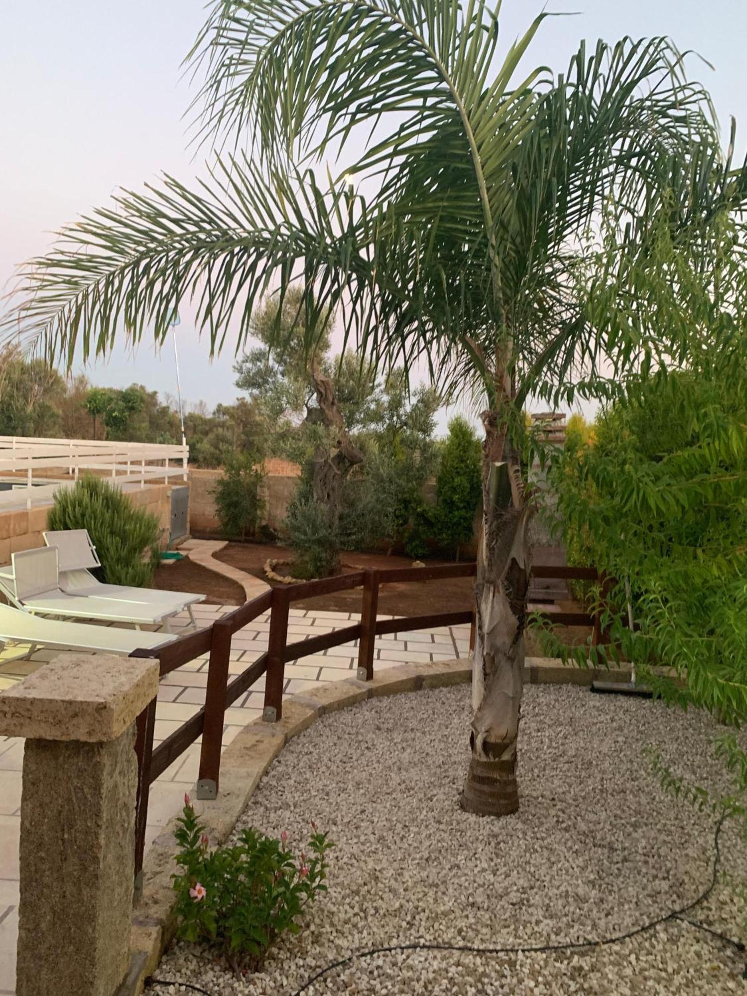 Villetta Mari Con Piscina Esclusiva Nel Salento Capilungo Buitenkant foto