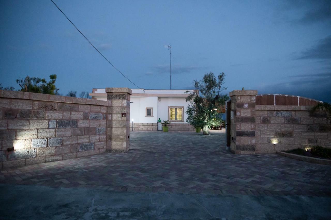 Villetta Mari Con Piscina Esclusiva Nel Salento Capilungo Buitenkant foto